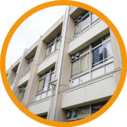 特長 立川市立柏小学校ななめ向かい
